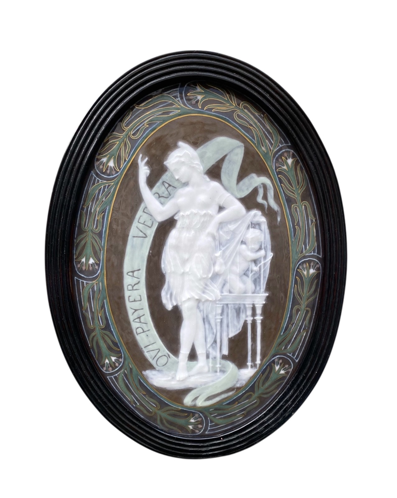 Placa inglesa pate sur pate, Liberty Revealing Cupido, c. 1870.