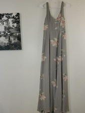 Show Me Your MuMu Gray Floral Maxi Dress Size Small Bridesmaid Sleeveless V-Neck