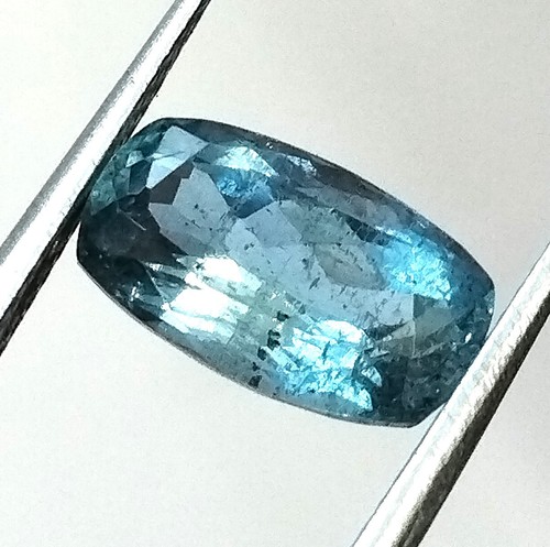 Aquamarine Santa Maria 2.55 Carat 11.2X6.6 mm Long Cushion Faceted Natural Stone - Picture 5 of 8