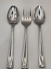 Oneida Lincoln  Glossy Serving Set