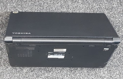 15.6INCH TOSHIBA R50-B CORE i5 8GB 180GB SSD WIN 11 PRO/OFFICE 2019 - Picture 9 of 14