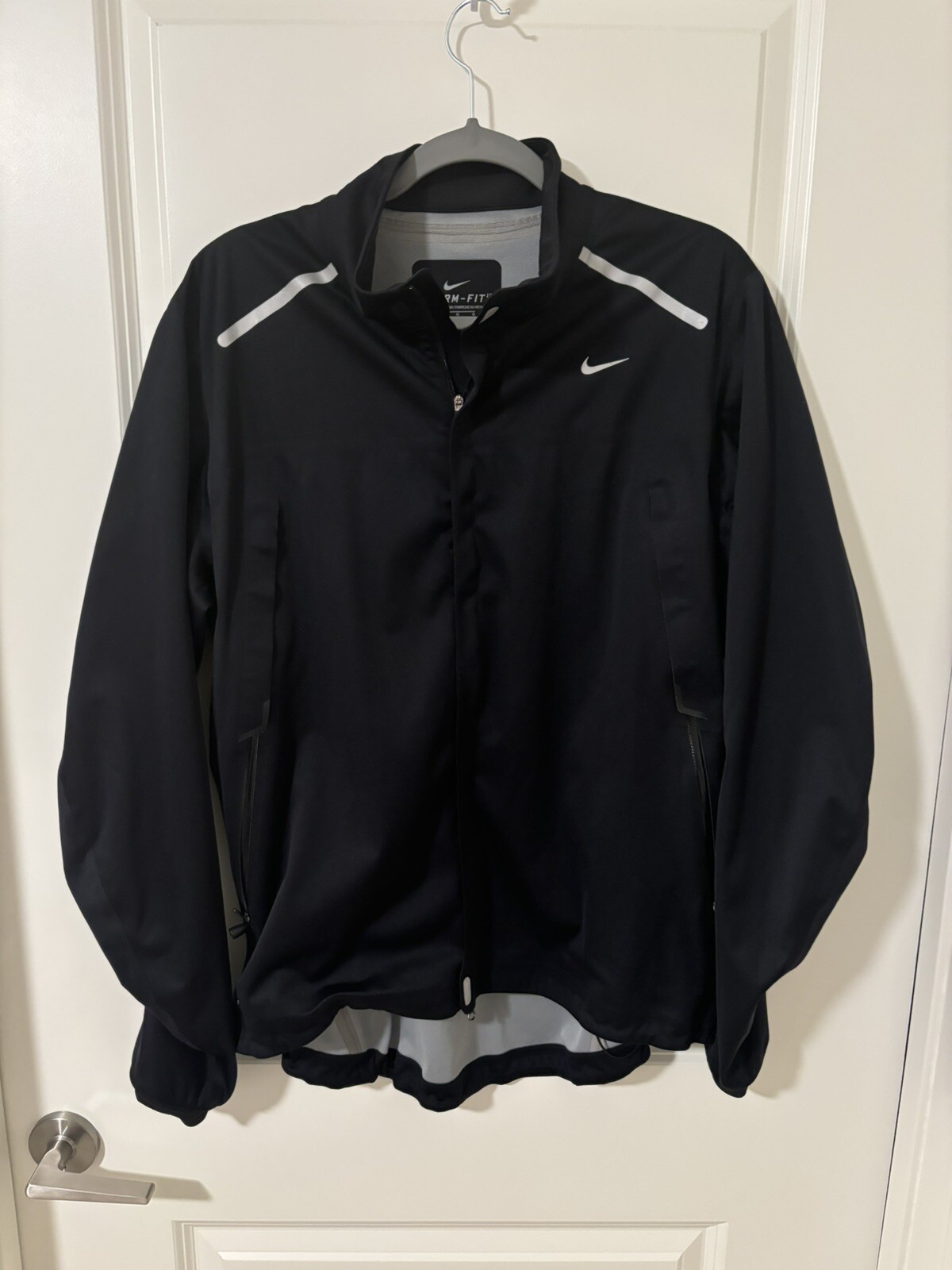 SACAI X NIKE Giacca Nike Uomo Large Nera CAMPIONE Storm Fly X Full Zip Storm Fit usata in ottime condizioni