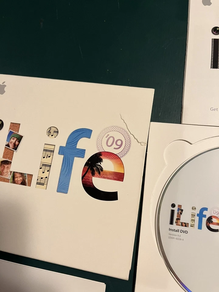 VINTAGE 2009 Apple iLife 09 Mac Software DVD Install Disc Original Booklets - Image 4 of 4
