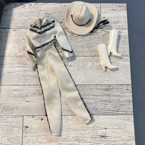 Vintage Barbie Cowgirl Cowboy 80s Superstar Hat & Strap Outfit boots