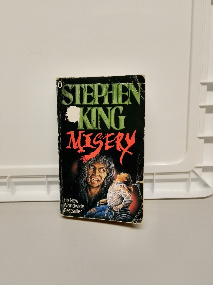 Misery by Stephen King (Paperback, 1988) - Vintage Horror Novel Book