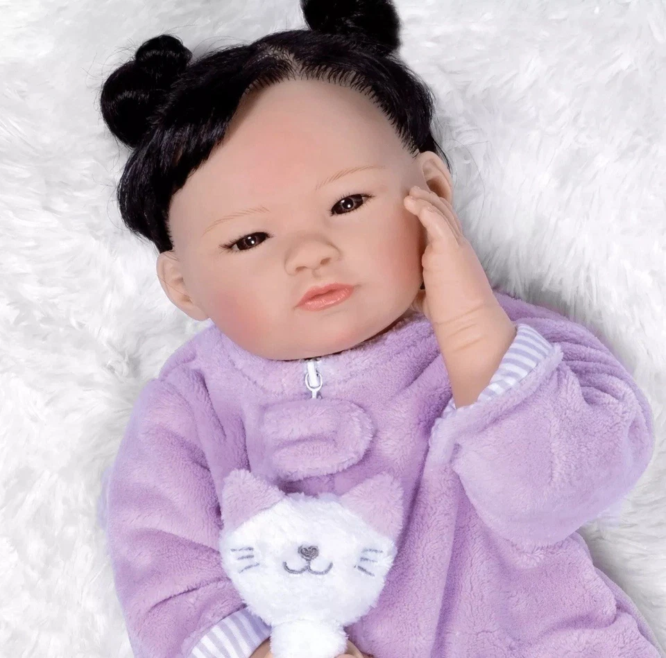 Neko asiático para niños pequeños Paradise Galleries, 20 pulgadas, vinilo GentleTouch™, juego de 6 piezas Foto 3 de 4