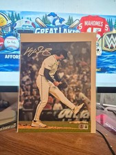 Kyle Finnegan Singed 8 x 10 Authenticated by Beckett
