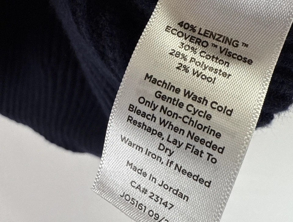 Talbots Women's Knit Vest Size 2X Blue Pink Wool Blend V Neck Pullover Cable - Image 4 of 4