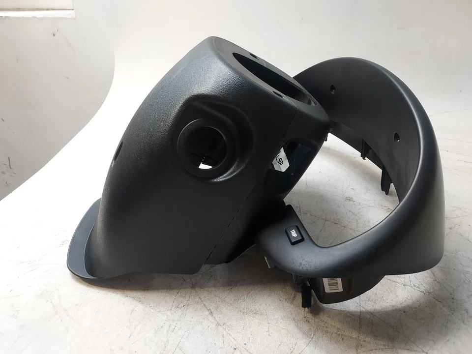 2007-2010 Hyundai Elantra Steering Column Shroud w/ Speedometer Bezel Surround - Image 3 of 4