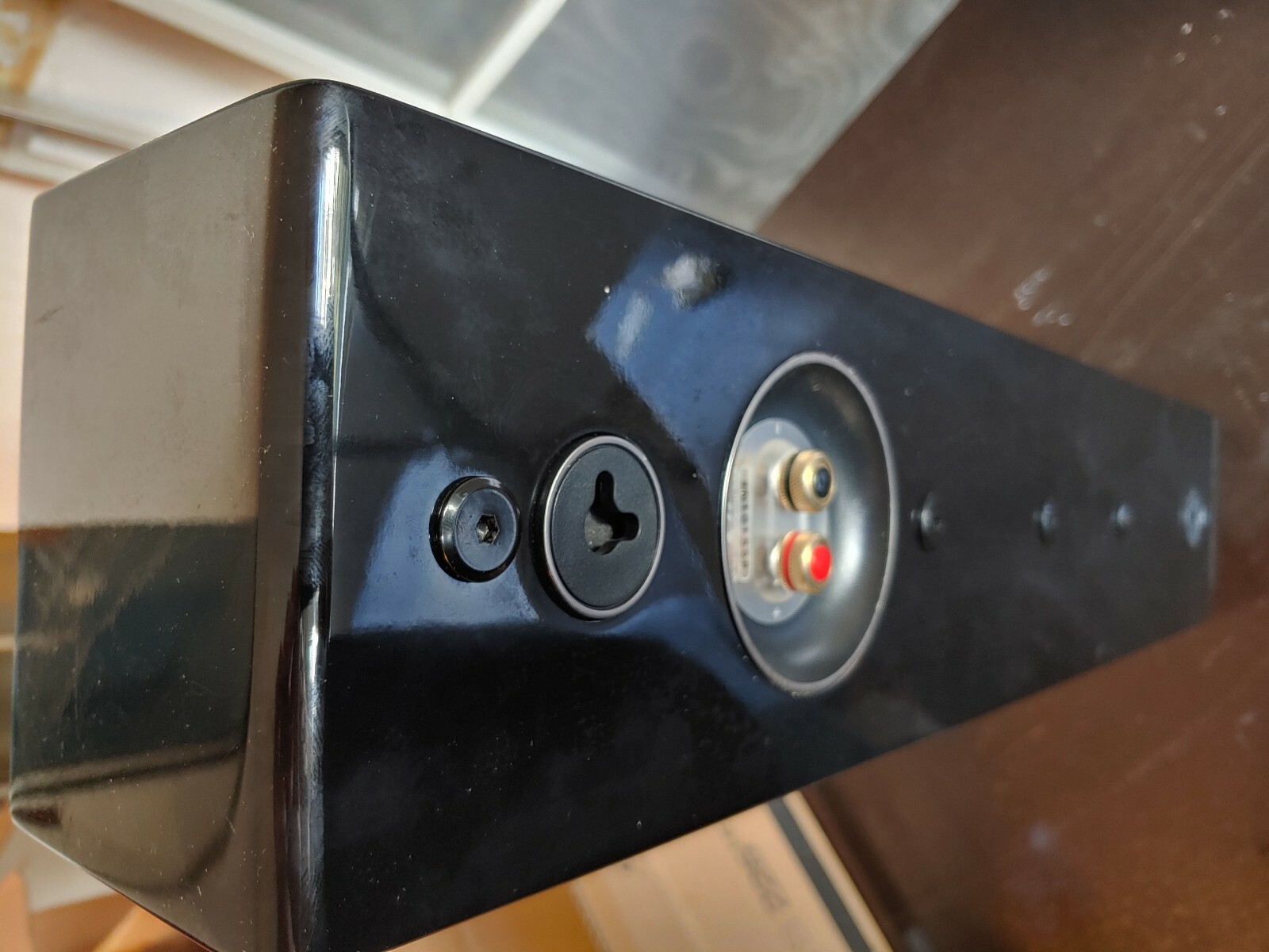 monitor audio radius 180 hd