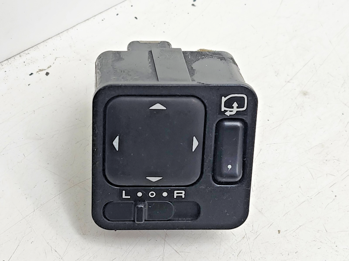 JDM MAZDA FAMILIA 323 1992 BG5 POWER SIDE MIRROR CONTROL SWITCH