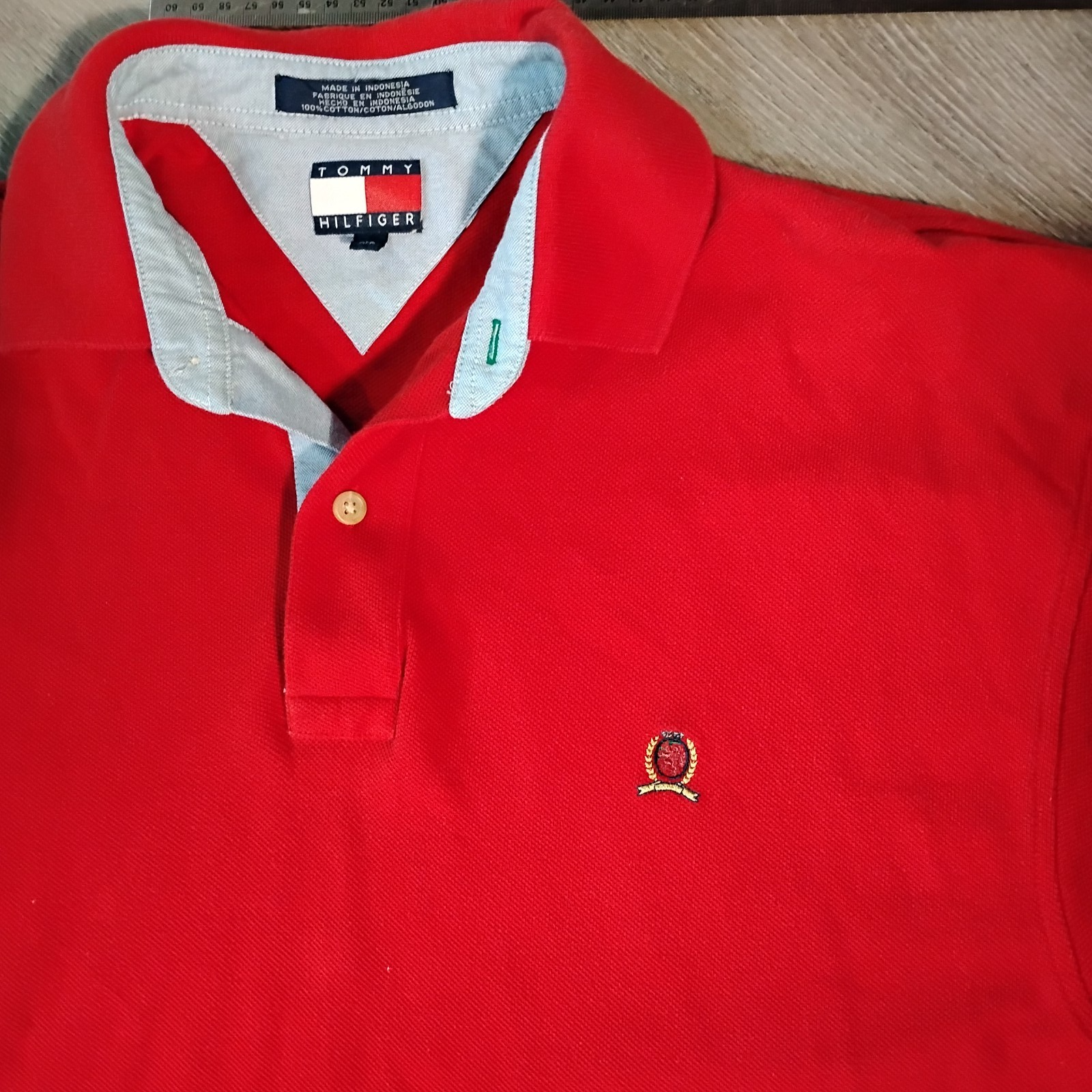 Tommy Hilfiger Mens Red Short Sleeve Collared Shirt Medium Jean Style