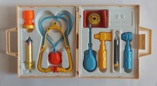 VINTAGE 1977 FISHER PRICE MEDICAL KIT 936 Complete Free Shipping