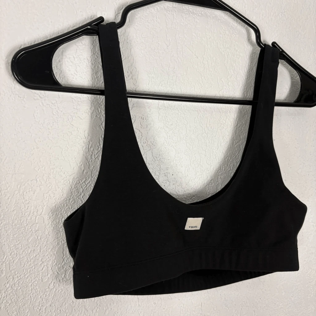 vuori scoop neck sports tank-bra