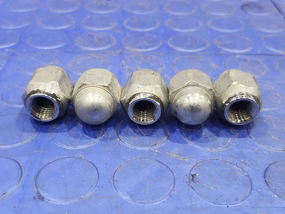 Tuercas bellota rueda acero Toyota RAV4 96-20 - 5 originales OEM 9094201021 Foto 2 de 3