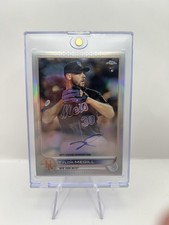 2022 Topps Chrome Tylor Megill Refractor /499 Auto