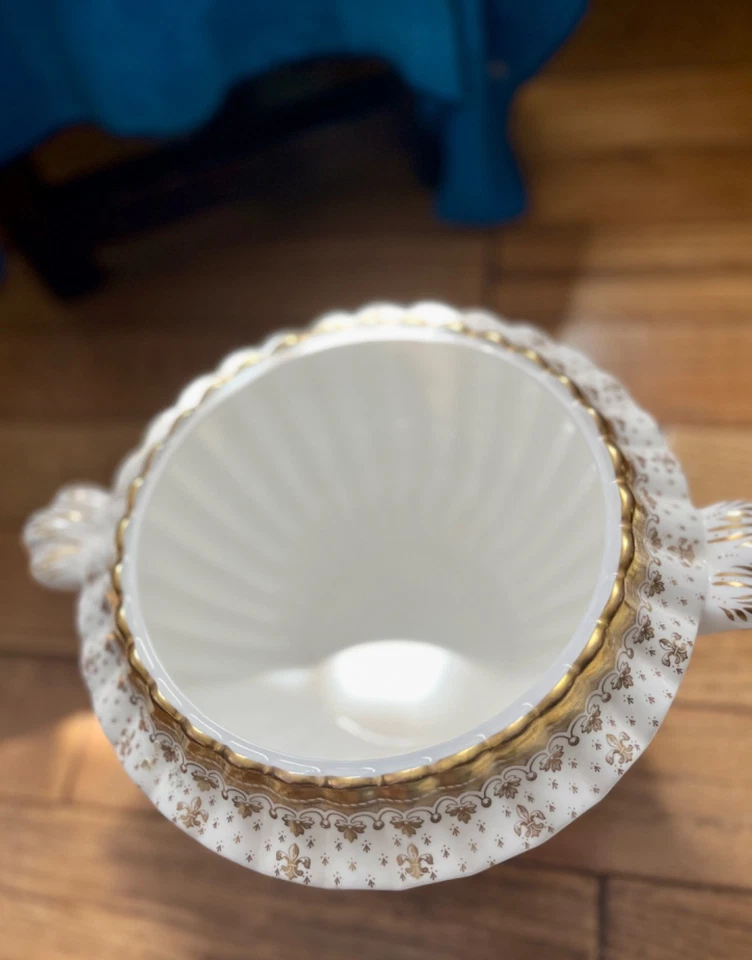 Spode - Fleur de Lys - Gold  - GORGEOUS  Soup Tureen - Excellent Condition - Image 3 of 4
