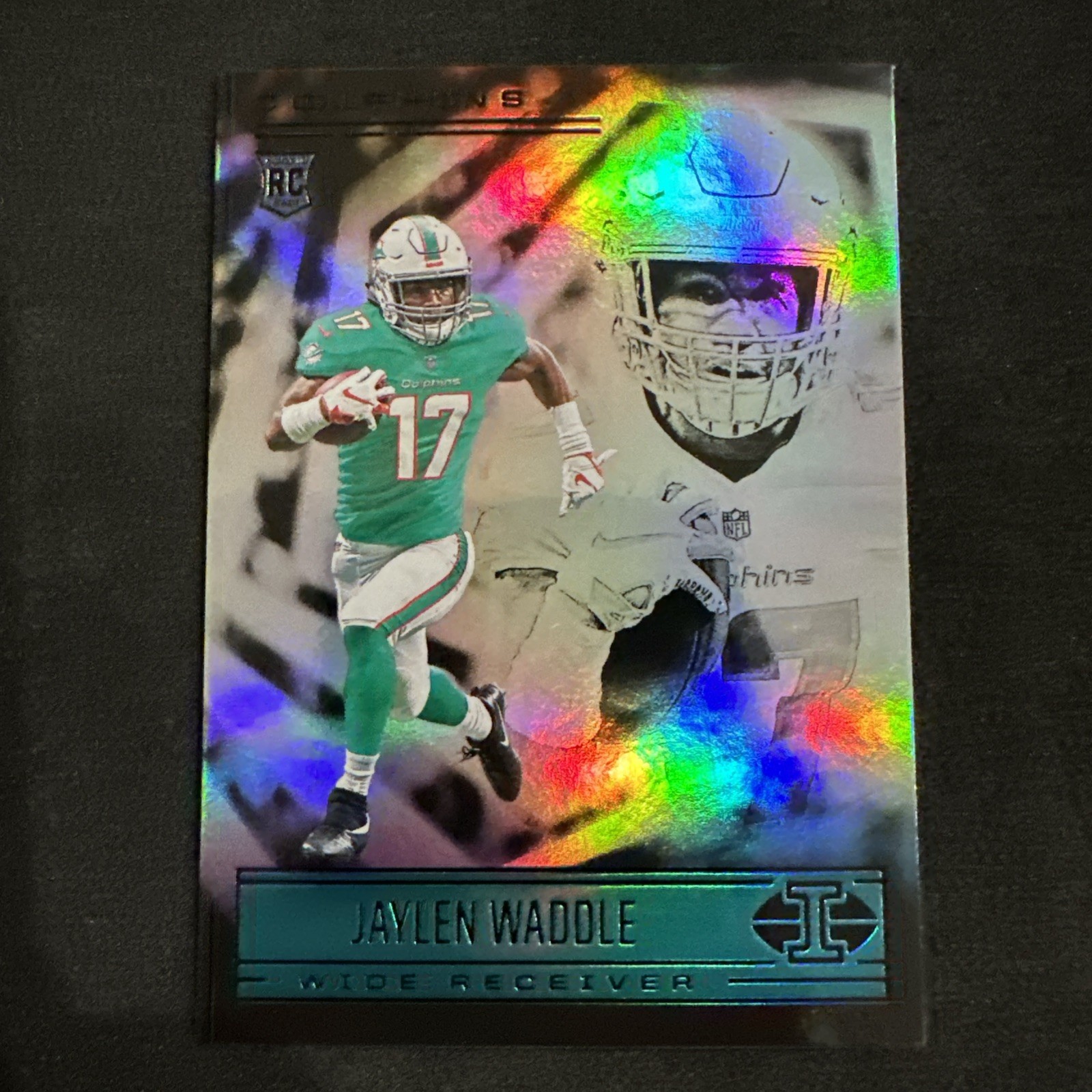 2021 Panini Illusions - Jaylen Waddle #66 (RC)