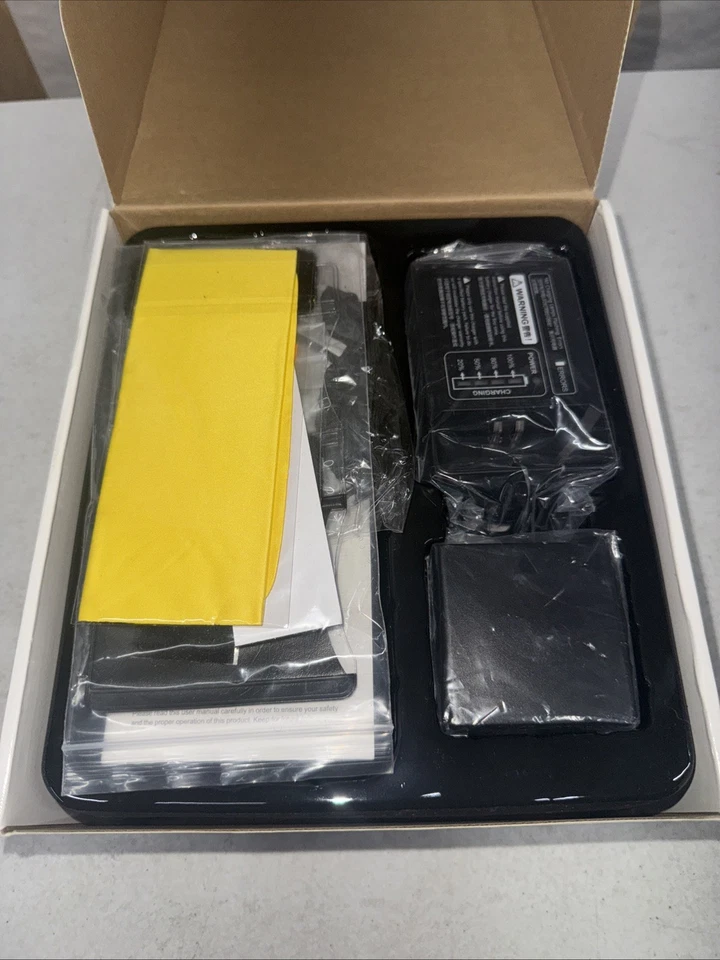 Godox VING V860IIS TTL Li-Ion Flash Kit for Sony Cameras in Black - Image 3 of 4