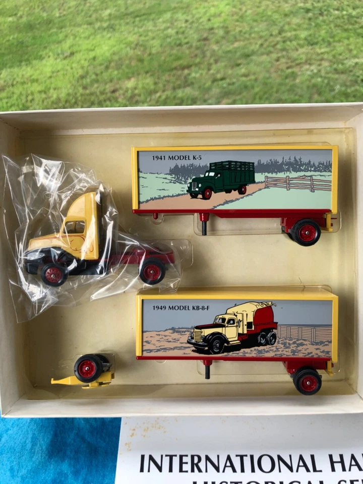 WINROSS INTERNATIONAL COSECHADORA SERIE HISTÓRICA TRACTOR FUNDIDO A PRESIÓN Y DOBLE Foto 3 de 4