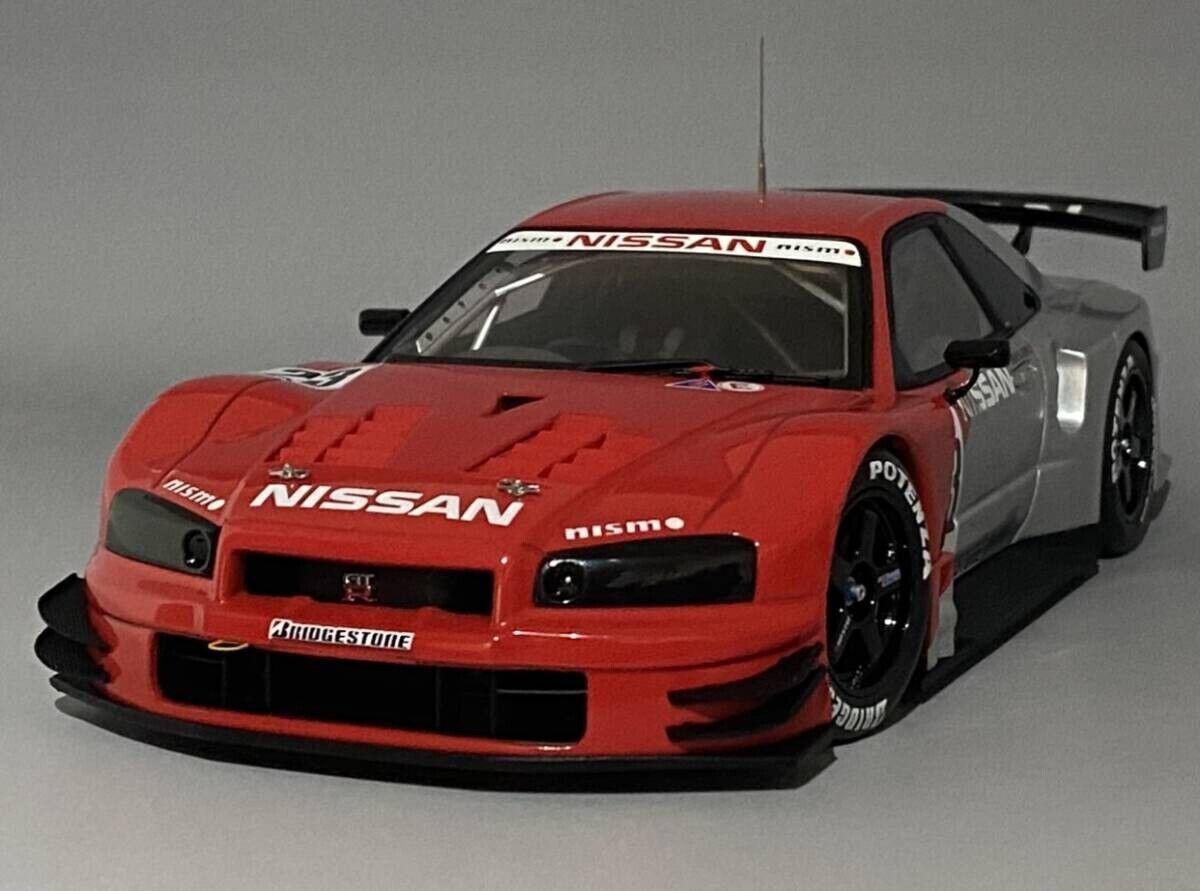 1/18 AUTOart Nissan Skyline GT-R R34 JGTC GT500 Test Car Red 1/18 AUTOart Nissan Skyline GT-R R34 JGTC GT500 Test Car Red