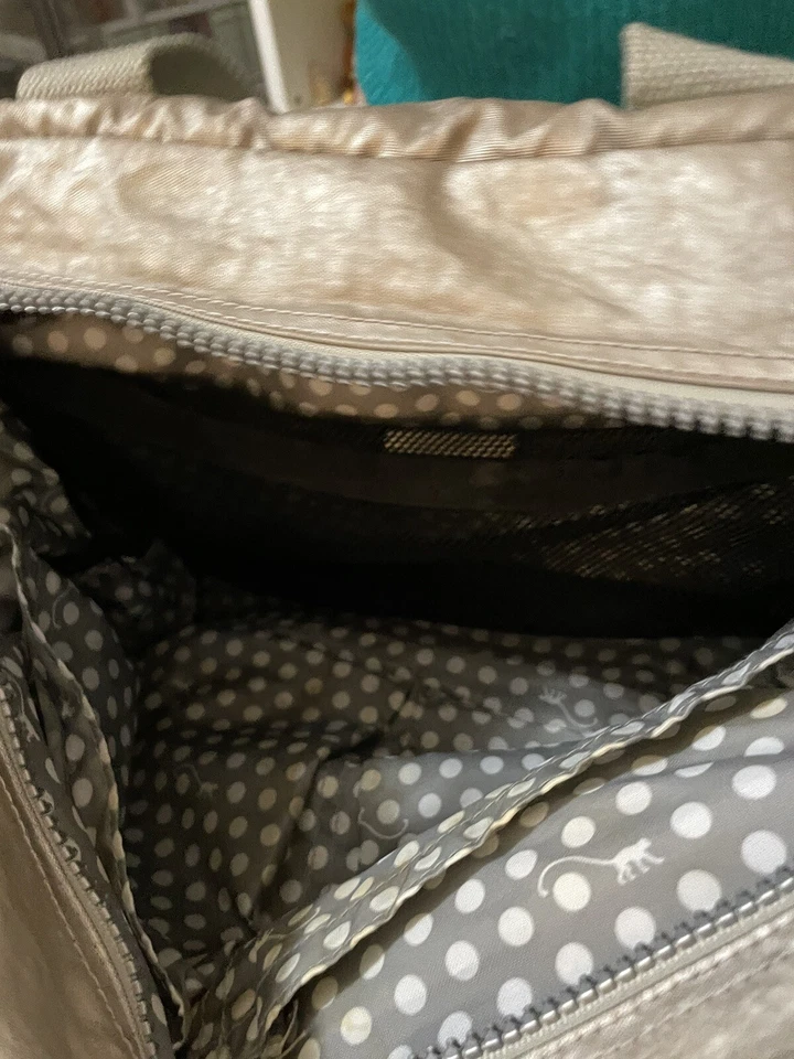 Kipling нести на путешествий сумка/сумка с короткими ручками с ремнем через плечо Ape - Изображение 2 из 4