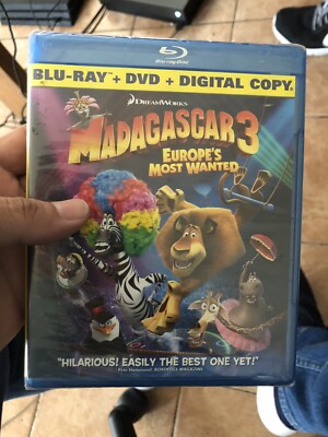 Madagascar 3: Europes Most Wanted (Blu-ray/DVD, 2012, 2-Disc Set)