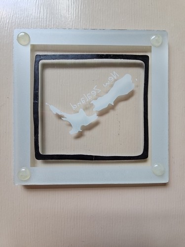 Smashing Glass Set Of 4 Coasters Hand Crafted New Zealand Jason Products Ltd - Picture 10 of 19