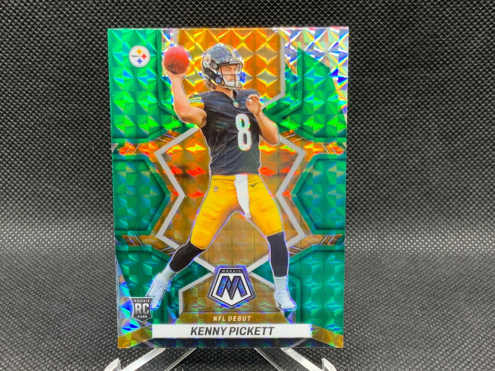 2022 Panini Mosaic KENNY PICKETT Green Prizm NFL Debut RC #270 Steelers