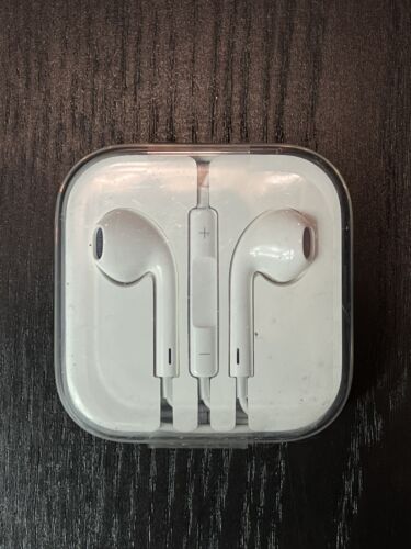Apple Wired iPhone iPad Original OEM iPod Ear Buds w/Case White 3.5mm Sealed - Picture 1 of 6