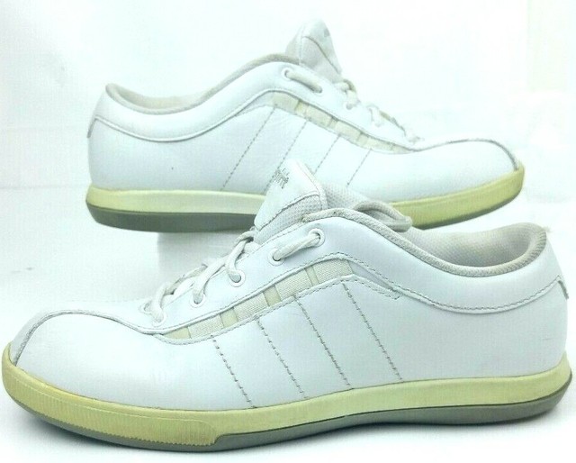 easy spirit nursing shoes