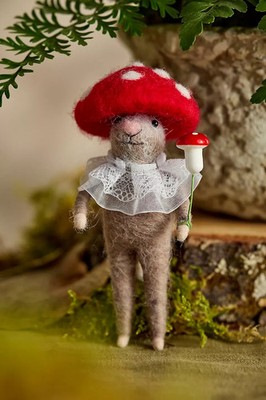 Anthropologie Felted Wool Victorian Mouse with Red Mushroom Hat Winter Fall NEW