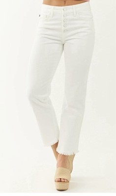 Women s Kancan White Straight Leg Button Fly Jeans EUC 11/29