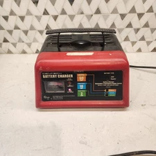 Cen Tech 60581 Battery Charger 120VAC 60HZ 2.2A Input 12VDC 50/10/2A Output 