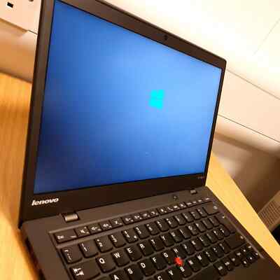 Lenovo ThinkPad X1 Carbon Intel Core i5 5th Gen 8GB RAM 128GB SSD
