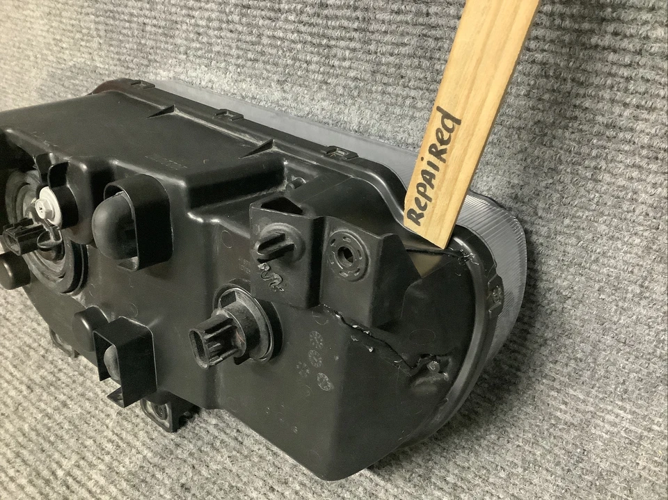 Faro halógeno izquierdo izquierdo Dodge Challenger CAPA 2008 09 10 2011 2012 2013 2014 Foto 4 de 4