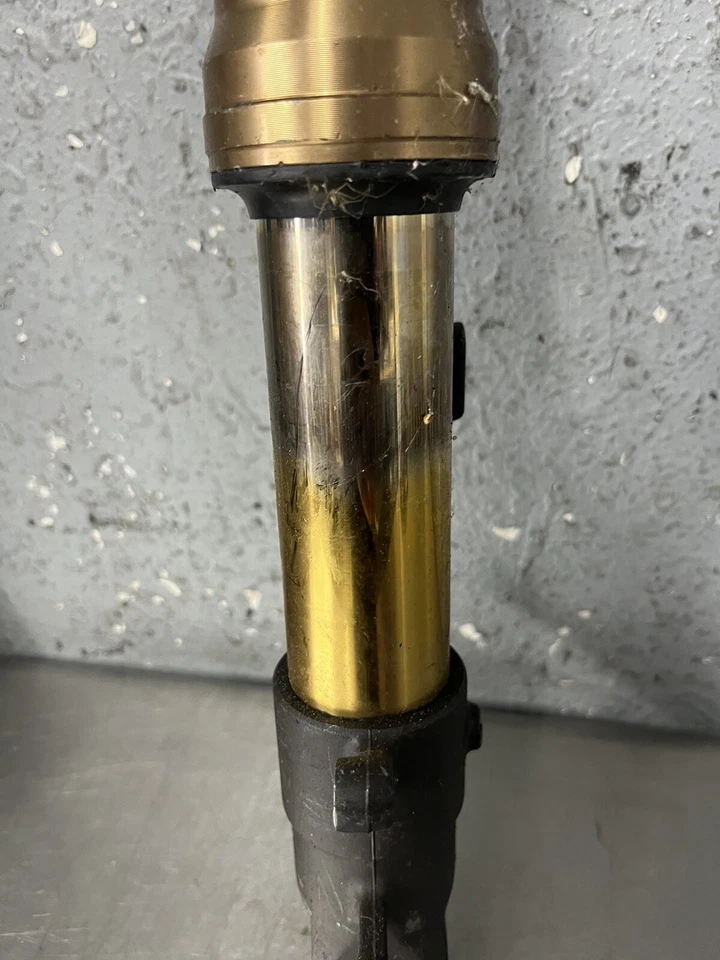 Tubo de suspensión horquilla delantera derecha 2001 2002 01-02 Suzuki GSXR 1000 GSXR1000 Foto 4 de 4