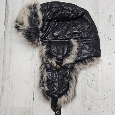 Barbour Adams trapper hat for women. Baracuta x Barbour Trapper Hat With Ear-Flaps - DeeCee style main image 3