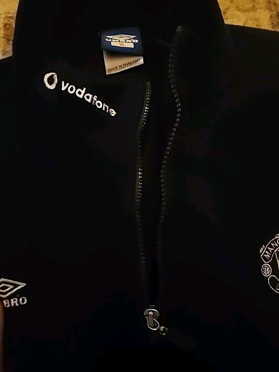 Vintage Umbro Manchester United 3rd Alt Colorway Fleece Vintage Umbro Manchester United 3rd Alt Colorway Fleece