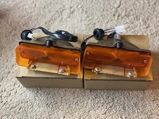 1966 CHEVELLE MALIBU Parking Light Lamp Assembly Amber Pair