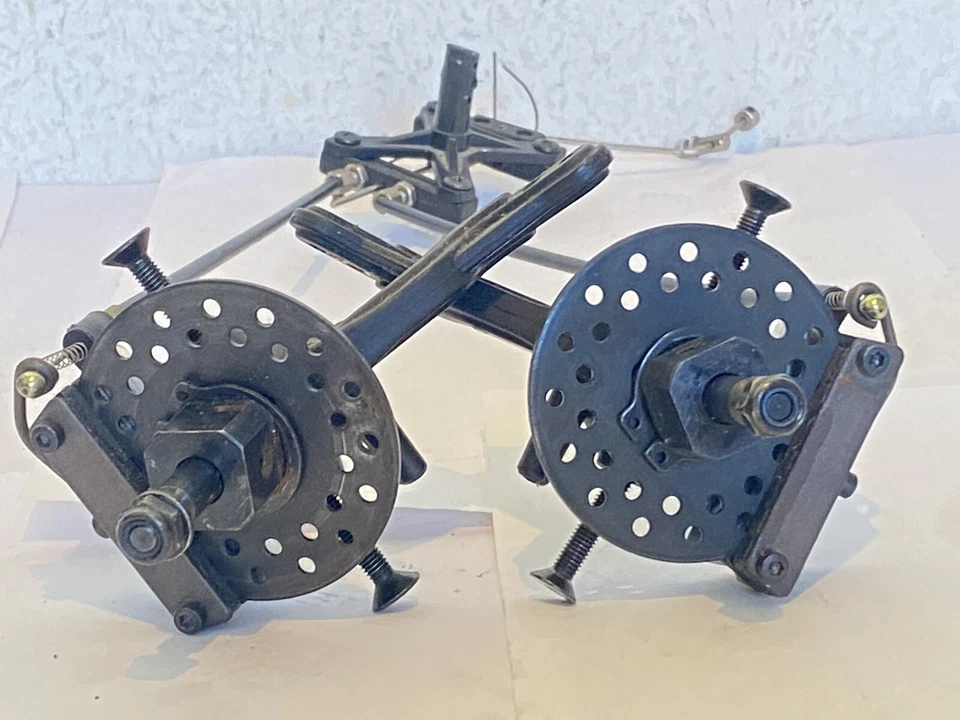 Carson C5/1:5 Tourenwagen komplette Seilzug-Scheibenbremse/vorne,Achsschenkel. - Bild 2 von 4