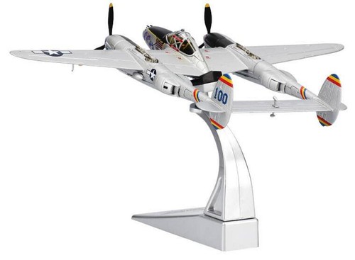 Corgi 1/72 P-38J Lightning USAAF 475thFG Putt Putt Maru Charles McDonald AA36617 - Picture 4 of 7