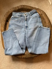 Vintage Gitano light wash mom jeans tapered high waist size 8 short [READ]