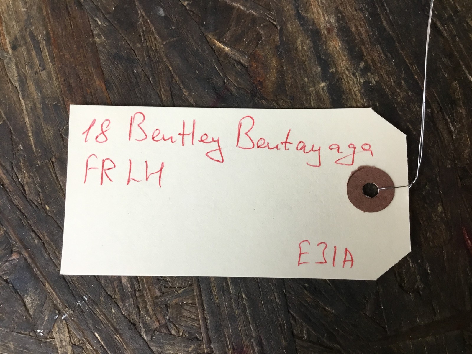 Bentley Bentayga 2019 Front Left Door Window Belt Seal Weather Strip 16-20 :M