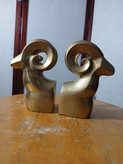 FANTASTIC PAIR OF GOLD TONE METAL RAM BOOKENDS ABSTRACT MODERNIST