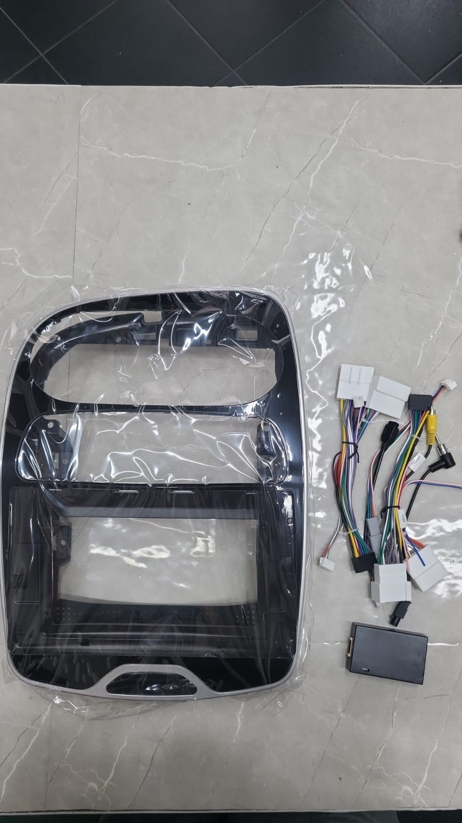 MASCHERINA  AUTORADIO RENAULT CLIO 2012/2019