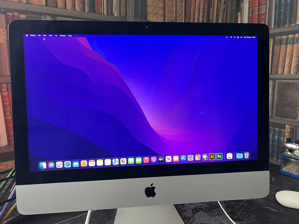 Apple iMac 21.5” 4K Retina 3.1GHz I5 inc Logic Pro & Final Cut2 - Image 2 of 4