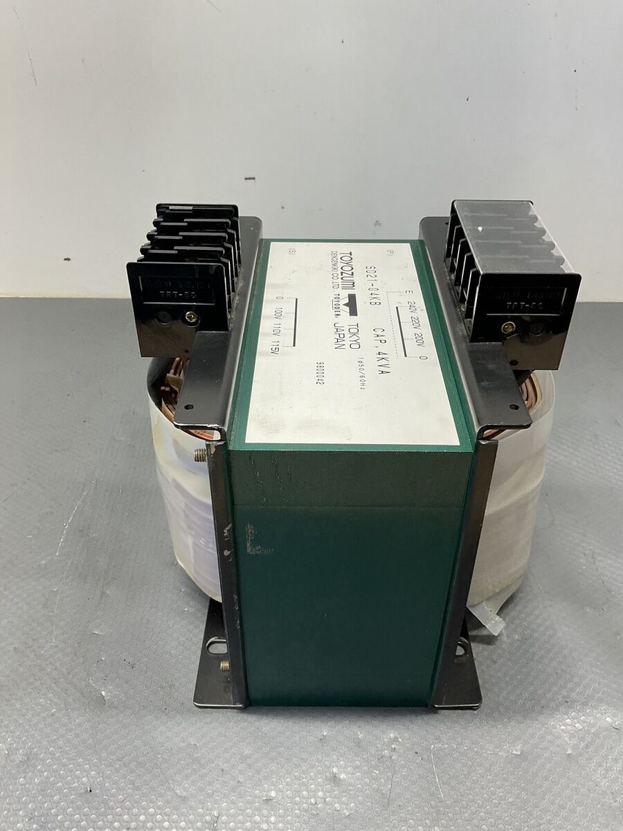 Toyozumi Dengenkiki SD21-01KB Transformer 4KVA Made in Japan Toyozumi Dengenkiki SD21-01KB Transformer 4KVA Made in Japan