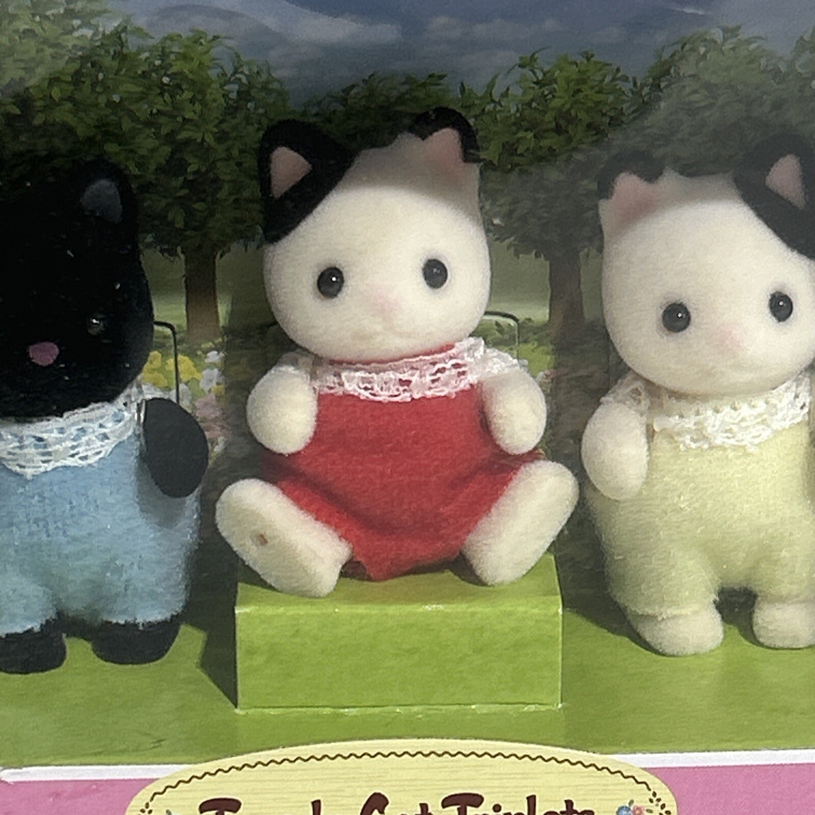NEW, SEALED – Calico Critters Sylvanian Families Tuxedo Cat