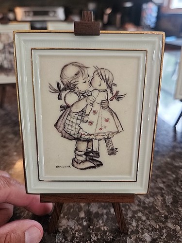 12 Hummel Goebel Miniature Porcelain Art Work on Easel~NEW IN BOX~RARE - Picture 4 of 17